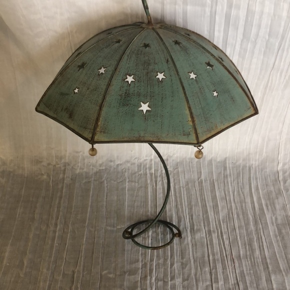PARTYLITE April Showers umbrella rustic light up outdoor patio candle holder - Picture 7 of 13